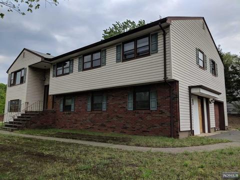 270 University Way, Paramus, NJ 07652 photo 1