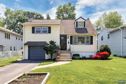 127 Catalpa Ave, Hackensack, NJ 07601 photo 1