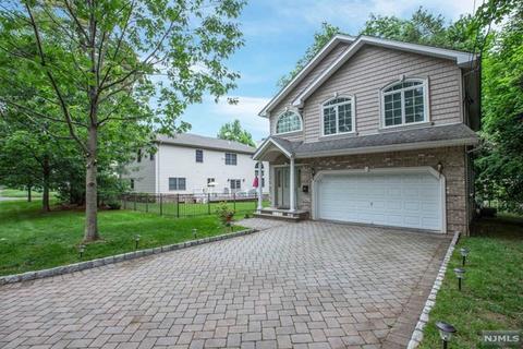 90 7th St, Cresskill, NJ 07626 photo 1