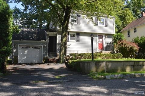 9 Dow Ave, Waldwick, NJ 07463 photo 1