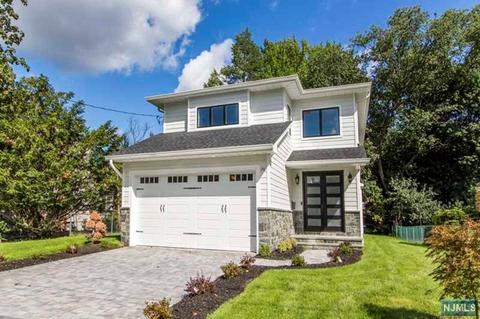 176 14th St, Cresskill, NJ 07626 photo 1