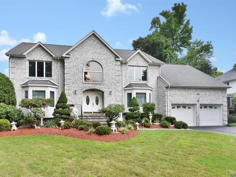 63 Lilac Ln, Paramus, NJ 07652 photo 1