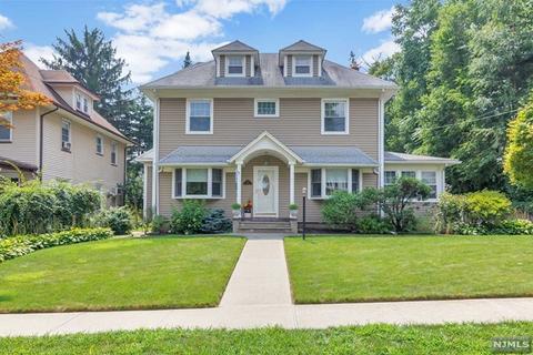 373 Lookout Ave, Hackensack, NJ 07601 photo 1
