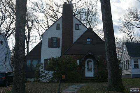 221 Elm Ave, Hackensack, NJ 07601 photo 1