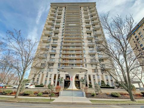 160 Overlook Ave #19A, Hackensack, NJ 07601 photo 1