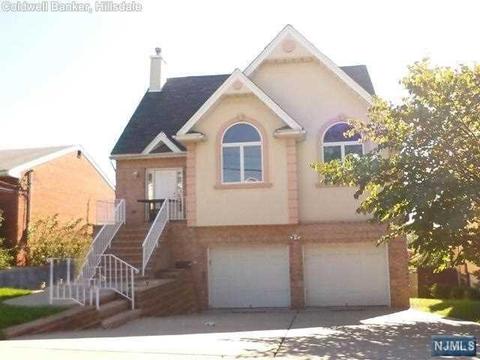 142 Hopper St, Hackensack, NJ 07601 photo 1