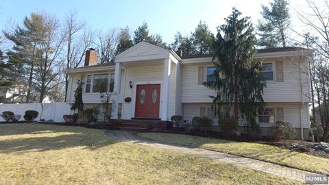 494 Salem St, Paramus, NJ 07652 photo 1