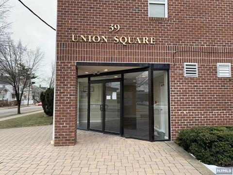 39 Union St #203, Hackensack, NJ 07601 photo 1