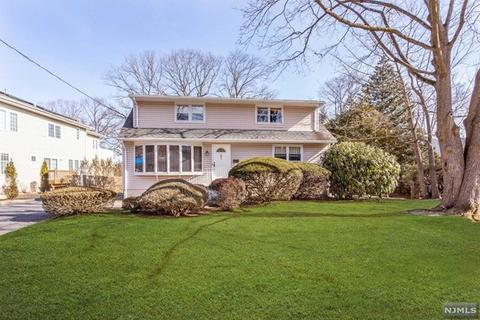 7 Evans Rd, Cresskill, NJ 07626 photo 1