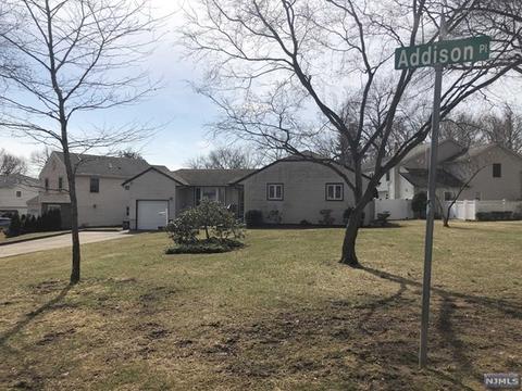204 Addison Pl, Paramus, NJ 07652 photo 1