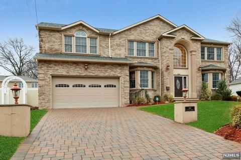 349 Harrison St, Paramus, NJ 07652 photo 1