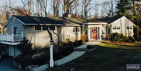 45 Brookside Dr, Upper Saddle River, NJ 07458 photo 1