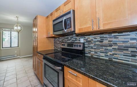 307 Prospect Ave #4I, Hackensack, NJ 07601 photo 1