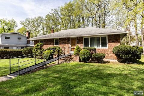 145 Knickerbocker Rd, Cresskill, NJ 07626 photo 1