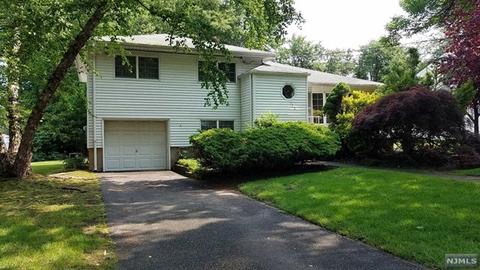 120 Maitland Ave, Paramus, NJ 07652 photo 1