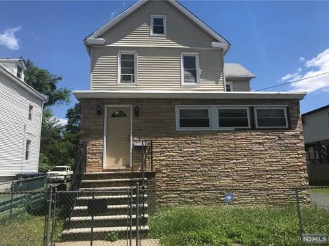 192 Berdan Pl, Hackensack, NJ 07601 photo 1