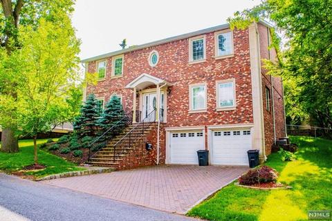 33 Columbus Rd, Demarest, NJ 07627 photo 1