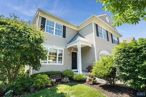 14 Micheline Ct, Wayne, NJ 07470 photo 1