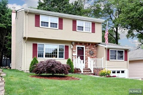 85 Dora Ave, Waldwick, NJ 07463 photo 1