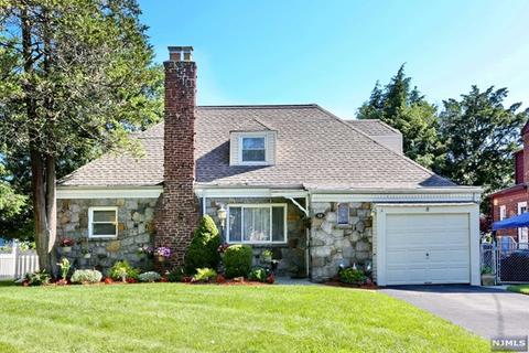 68 Wayne Ave, River Edge, NJ 07661 photo 1