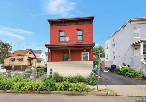 296 Williams Ave, Hackensack, NJ 07601 photo 1