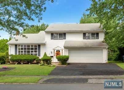 424 Beech St, Hackensack, NJ 07601 photo 1