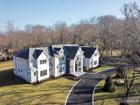 39 Weiss Rd, Upper Saddle River, NJ 07458 photo 1