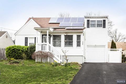 156 Knickerbocker Rd, Dumont, NJ 07628 photo 1