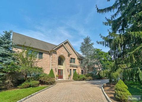345 E Saddle River Rd, Upper Saddle River, NJ 07458 photo 1