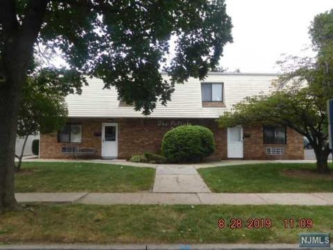 33 Poplar Ave #11, Hackensack, NJ 07601 photo 1