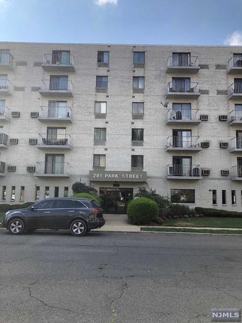 281 Park St #4L, Hackensack, NJ 07601 photo 1
