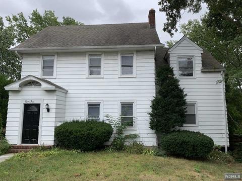 34 S Farview Ave, Paramus, NJ 07652 photo 1