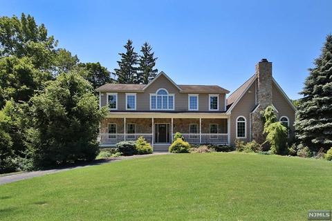 12 Brook Rd, Upper Saddle River, NJ 07458 photo 1