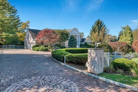 50 Jackson Dr, Cresskill, NJ 07626 photo 1