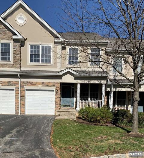 230 Levinberg Ln, Wayne, NJ 07470 photo 1