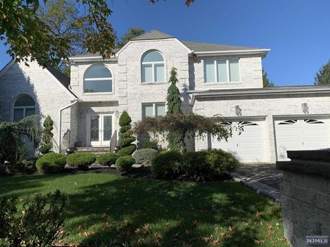 91 Lilac Ln, Paramus, NJ 07652 photo 1