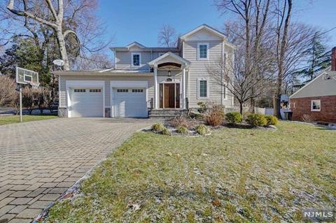 182 Brookside Ave, Cresskill, NJ 07626 photo 1