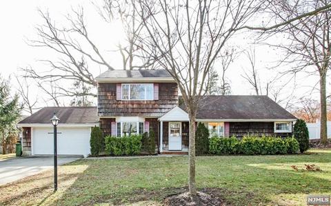 152 Haase Ave, Paramus, NJ 07652 photo 1