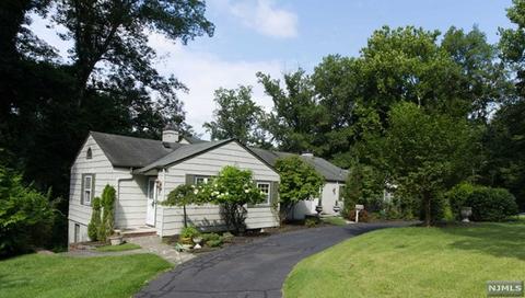 21 E Saddle River Rd, Saddle River, NJ 07458 photo 1
