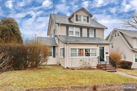 103 Selvage Ave, Teaneck, NJ 07666 photo 1