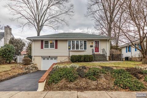 41 Moore Ave, Waldwick, NJ 07463 photo 1