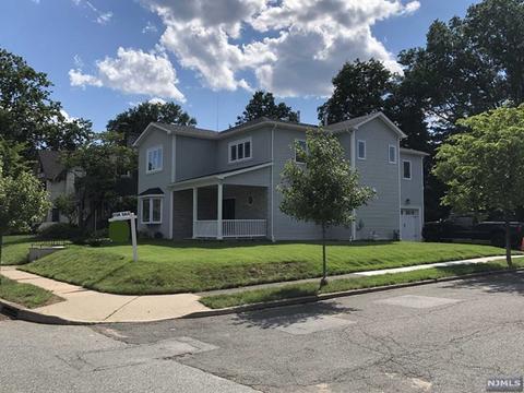 929 Summit Ave, River Edge, NJ 07661 photo 1