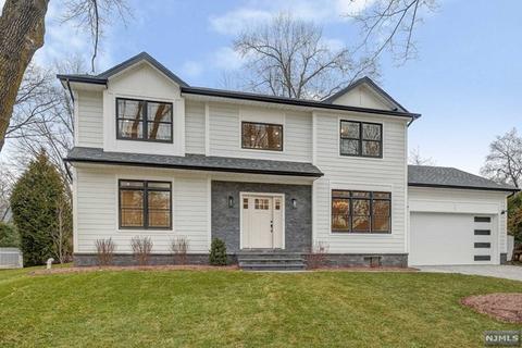 384 Lafayette St, Cresskill, NJ 07626 photo 1