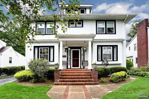 857 Summit Ave, River Edge, NJ 07661 photo 1