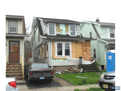 862 Devon St, Kearny, NJ 07032 photo 1