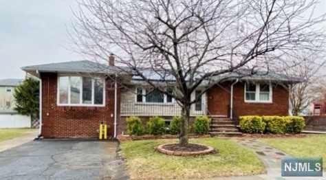 35 Jackson Ave, South Hackensack, NJ 07606 photo 1