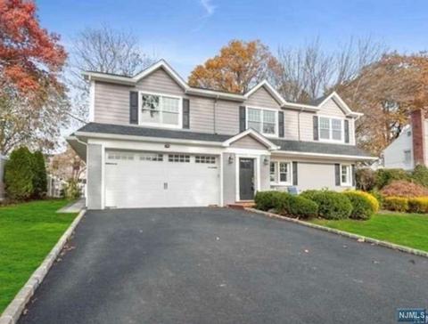 224 Berkeley Rd, River Edge, NJ 07661 photo 1