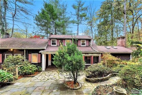 38 E Saddle River Rd, Saddle River, NJ 07458 photo 1