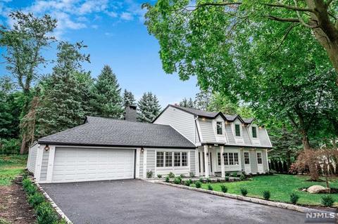 209 Haase Ave, Paramus, NJ 07652 photo 1