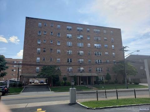 25 Jefferson St #7E, Hackensack, NJ 07601 photo 1